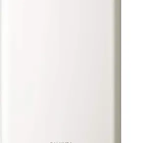 BALMUDA The Pure 本体。ホワイトの縦長タワー型空気清浄機、下部に吸気口